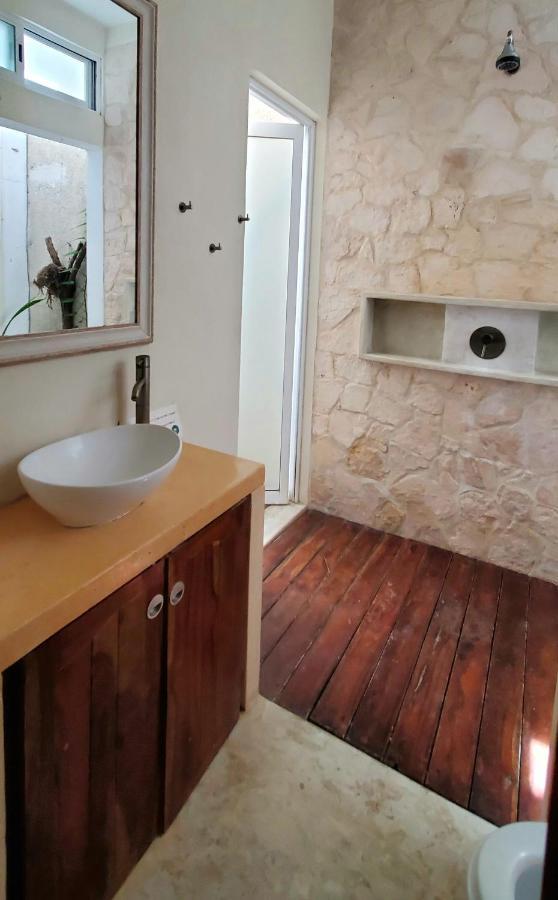 Layla Guesthouse Puerto Morelos Exteriör bild