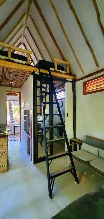 Layla Guesthouse Puerto Morelos Exteriör bild